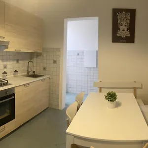 Franchetti House , Aeroporto di Catania Fontana Rossa Italia